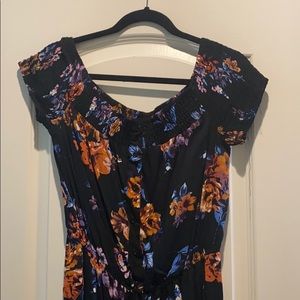 Xhiliration off Shoulder floral jumper